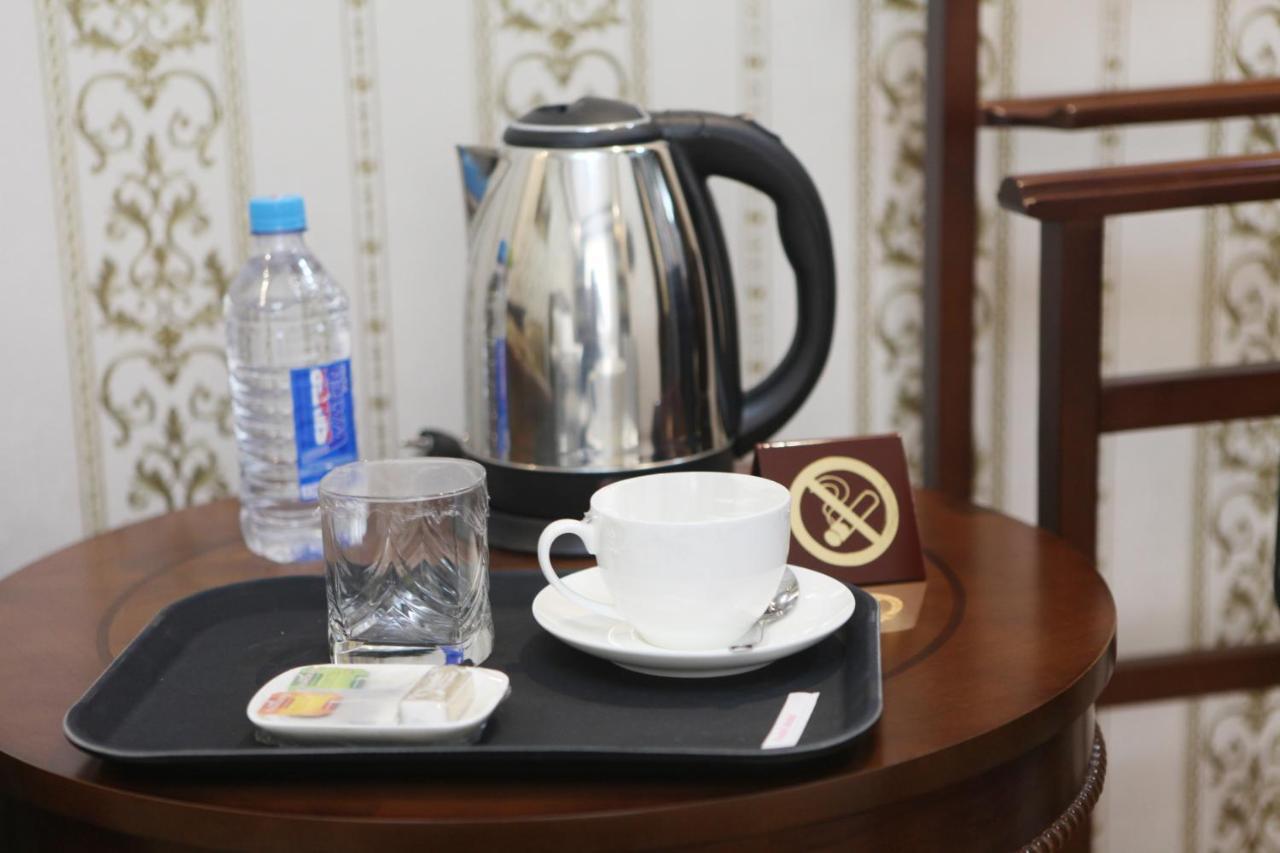 Hotel Naxshab Qarshi ภายนอก รูปภาพ