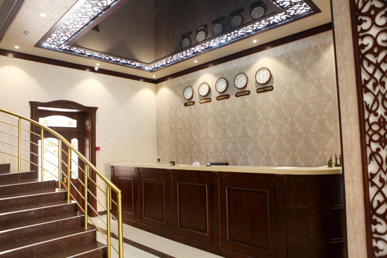 Hotel Naxshab Qarshi ภายนอก รูปภาพ
