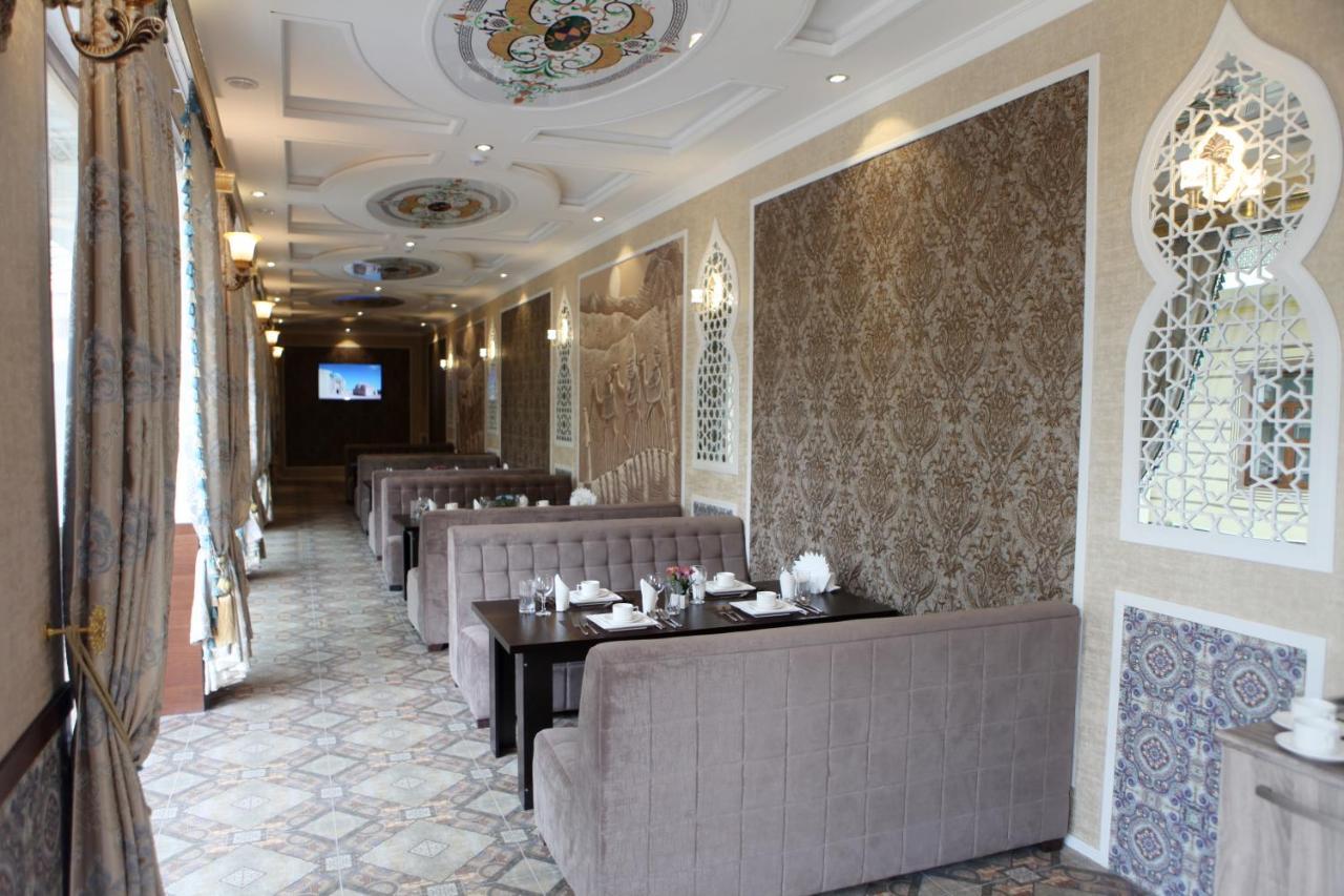 Hotel Naxshab Qarshi ภายนอก รูปภาพ