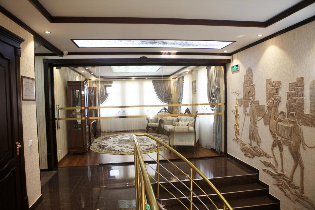 Hotel Naxshab Qarshi ภายนอก รูปภาพ