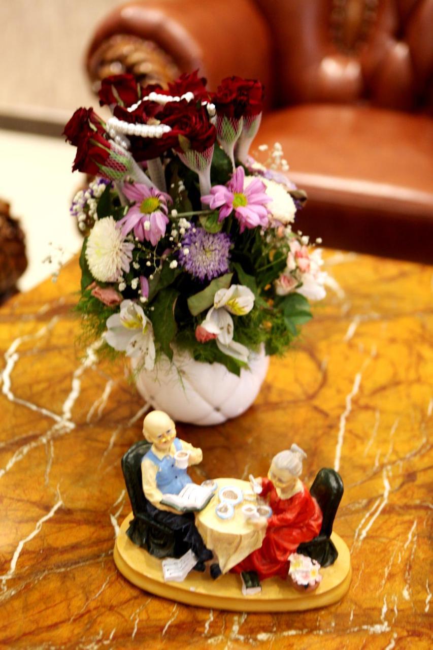 Hotel Naxshab Qarshi ภายนอก รูปภาพ